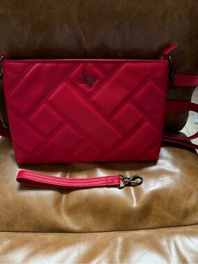 Lug Vibrant Red Crossbody with Dual Front Zippers